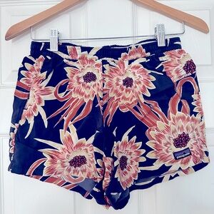 Patagonia 100% Nylon floral shorts XS